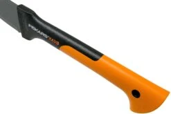 Fiskars WoodXpert Machette/hacheXA3 -Couteaux Boutique F1003609 05 fiskars