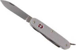 Victorinox Pioneer X Argent 0.8231.26 Couteau Suisse -Couteaux Boutique VT0 8231 26 04 victorinox pioneer x vt0 8231 26 04